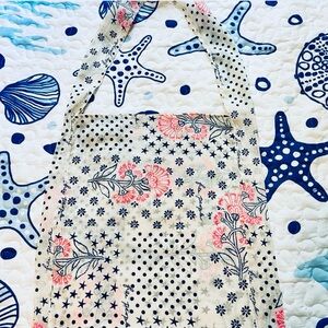 SOLD🚫FREE PEOPLE Floral Patterned Tote Bag